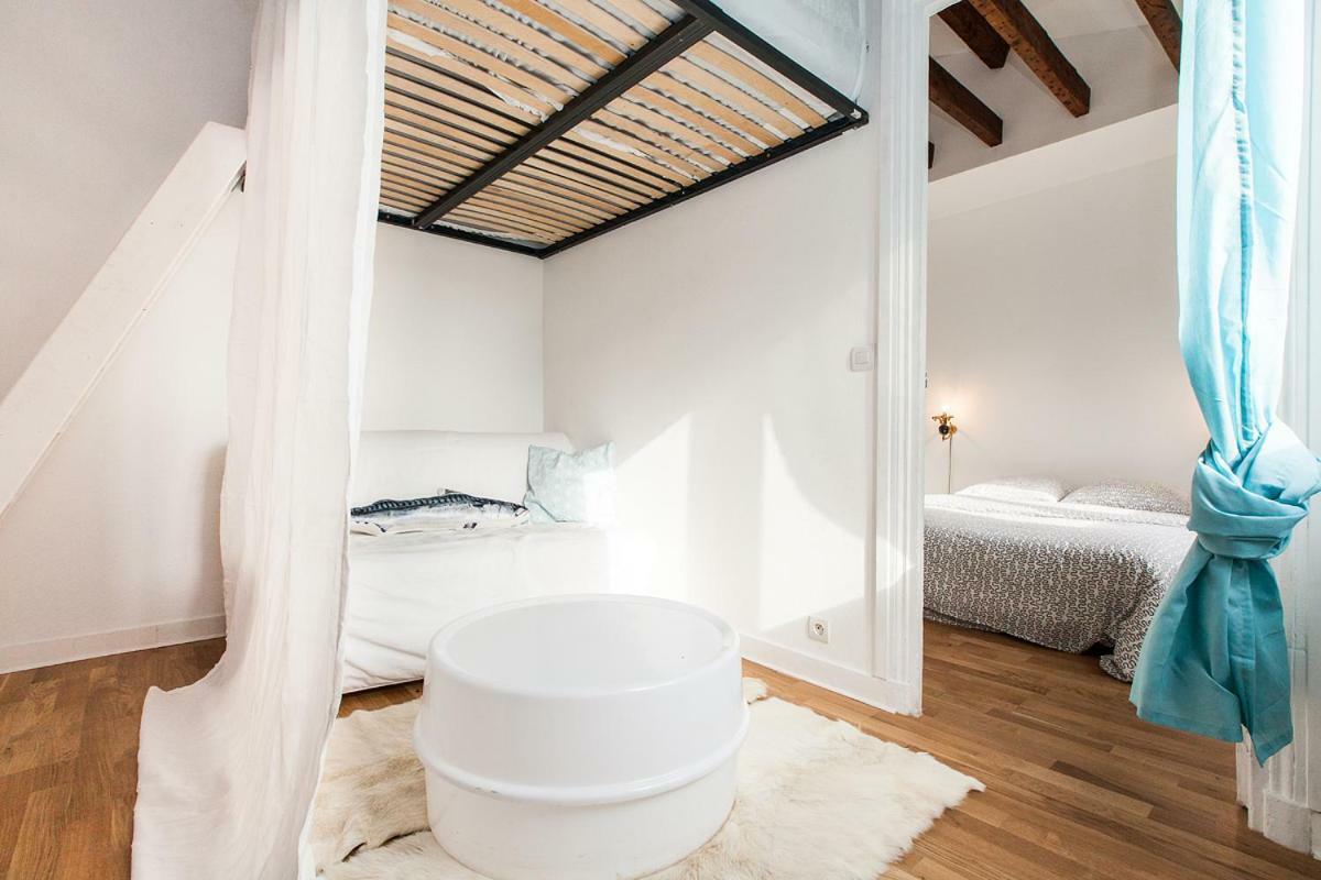 Charming 30M² Border Of Montmartre Apartment Paris Bagian luar foto
